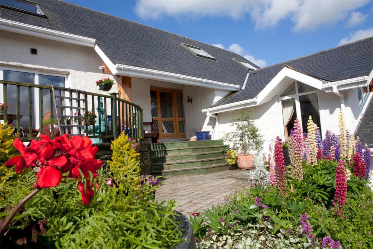 Wicklow Way Lodge エクステリア 写真