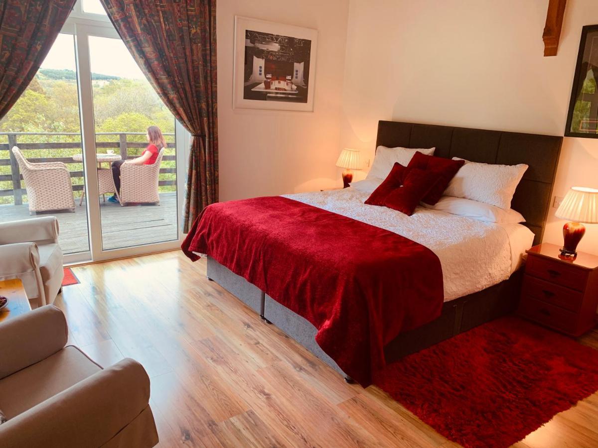 Wicklow Way Lodge エクステリア 写真